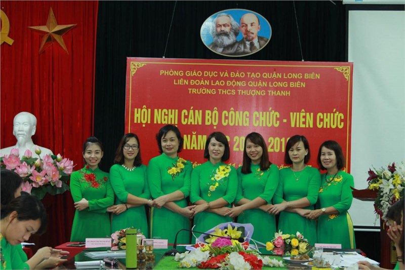 Trường THCS Thượng Thanh tổ chức  thành công Hội nghị cán bộ, công chức, viên chức năm học 2017-2018